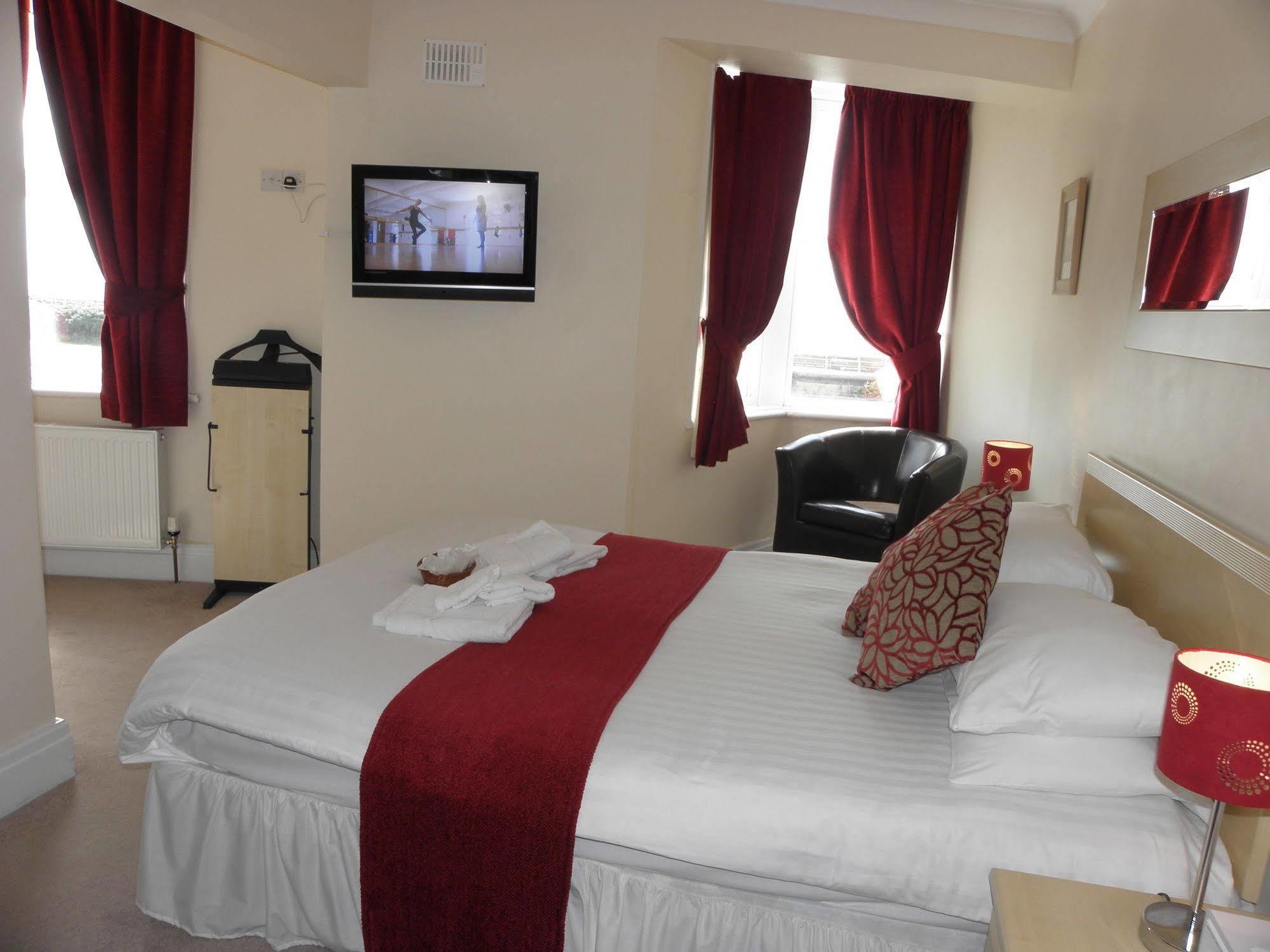 Mars Hotel Seaview Blackpool Bagian luar foto