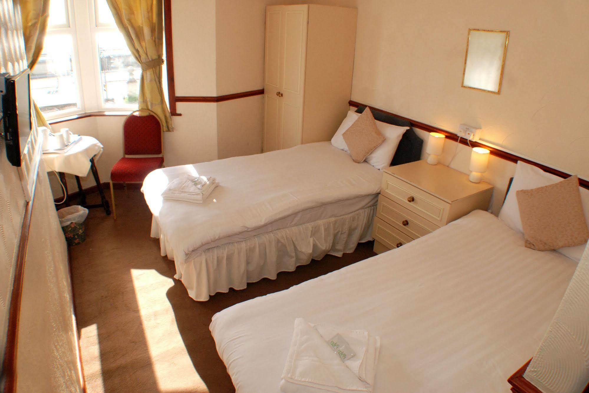 Mars Hotel Seaview Blackpool Bagian luar foto