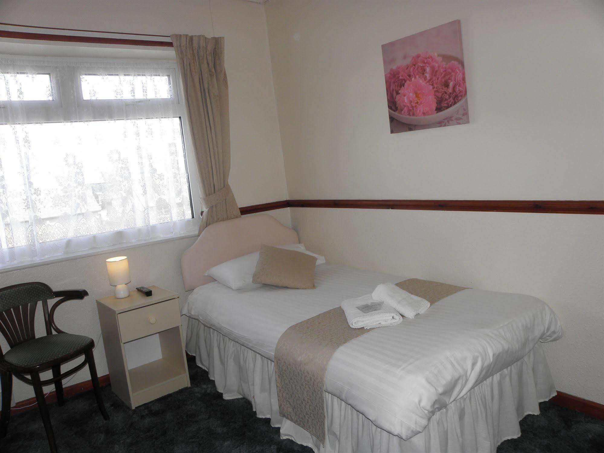 Mars Hotel Seaview Blackpool Bagian luar foto